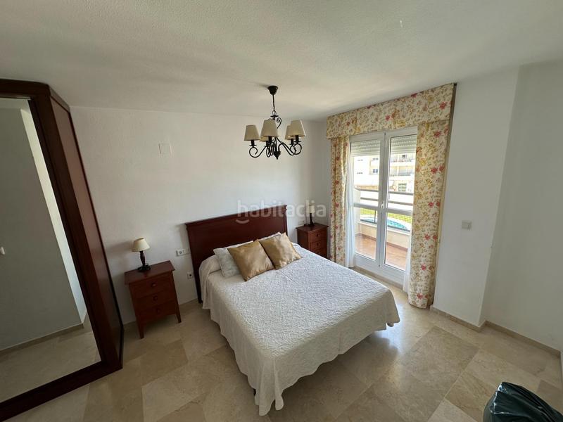 Foto caa4bb1b-95fb-48f9-b153-a5ec8b483101. Piso vivienda luminosa con vistas a la bahía, piscina y plaza de garaje en San Fernando