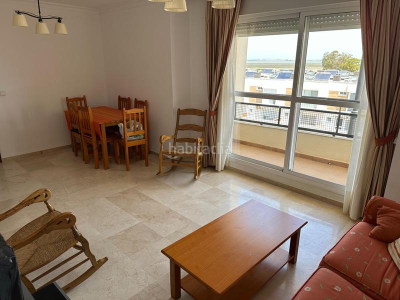 Foto eaf11b74-bfc7-40da-a198-b2620fba3add. Piso vivienda luminosa con vistas a la bahía, piscina y plaza de garaje en San Fernando