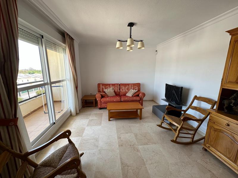 Foto fcb175a7-191f-4c9b-875e-9ca0cdb890c7. Piso vivienda luminosa con vistas a la bahía, piscina y plaza de garaje en San Fernando