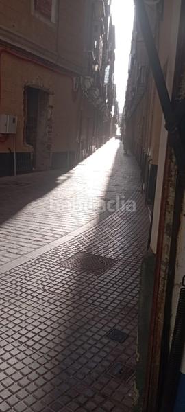 Foto 761b603a-9fb2-4a61-9d9c-b729d37c8f71. Local comercial en calle santo cristo 9 venta de localgaraje en calle santo cristo 9 cadiz centro en Cádiz