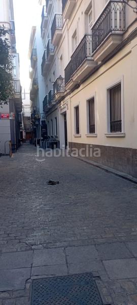 Foto aaf14249-9429-49be-9b75-bdd8bb0ce76e. Local comercial en calle santo cristo 9 venta de localgaraje en calle santo cristo 9 cadiz centro en Cádiz