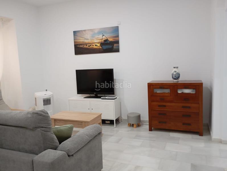 Foto ae1e3619-fca8-4605-905a-a0b280af9430. Apartamento  en zona ayuntamientocatedral en Cádiz