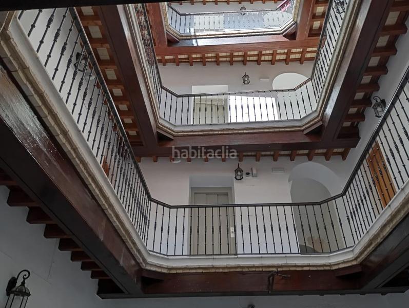 Foto bd5e6aa0-15b3-48f8-9ff2-271d8e4967eb. Apartamento  en zona ayuntamientocatedral en Cádiz