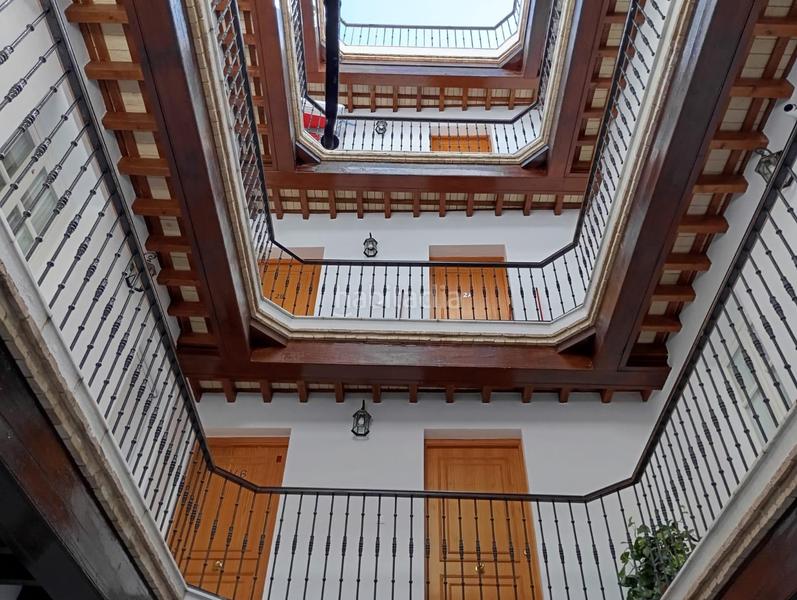 Foto c9a52b54-6828-4f2e-93fd-ef3698270e53. Apartamento  en zona ayuntamientocatedral en Cádiz
