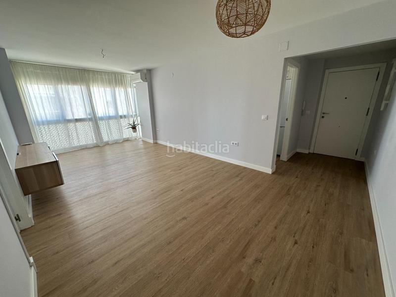 Foto 9ef15c0d-1e85-478c-b82a-de93f0e7a18e. Rent flat with heating in astilleros - la paz - loreto - el corte inglés Cádiz