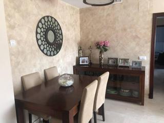 Appartement  Constructor tapia. Piso exterior de 3 dormitorios con garaje y trastero en la caser