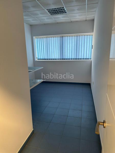 Foto 442cec10-378e-418a-b0d8-68d1106a651c. Capannone industriale in calle alfred nobel 22 in Puerto de Santa María (El)