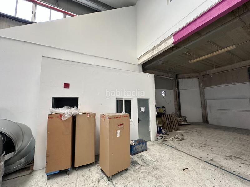 Foto 4910db33-0329-4f25-8360-00ec1569e6c1. Capannone industriale in calle alfred nobel 22 in Puerto de Santa María (El)