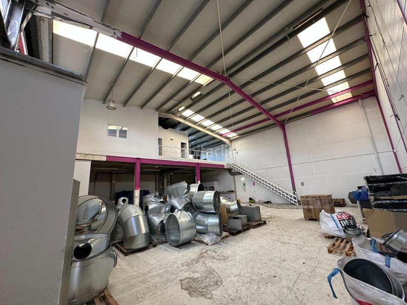 Foto c6a6f34b-f5ba-4a30-bda3-ea067d4503bc. Capannone industriale in calle alfred nobel 22 in Puerto de Santa María (El)