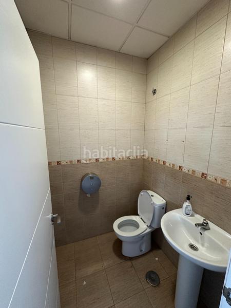 Foto efbaf31f-a41c-45e7-971b-4209249dc76c. Capannone industriale in calle alfred nobel 22 in Puerto de Santa María (El)