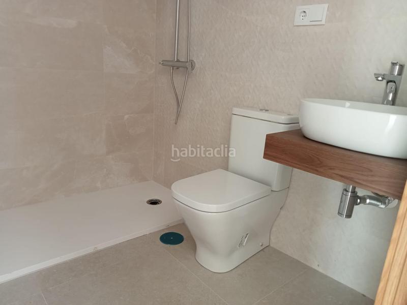 Foto e76b66ee-5958-41f5-a5be-772e54ce5c09. Ático venta estudio en planta atico cadiz centro obra nueva en Cádiz