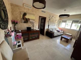 Pis en Constructor tapia 1. Luminoso piso exterior de 3 dormitorios con garaje y trastero