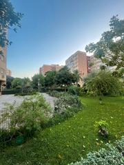 Appartement à Pino Montano - Consolación. Oportunidad piso barriada san diego