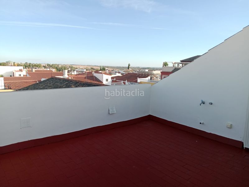 Foto 29ac0544-66f1-423b-a993-770f0f4073fb. Pis amb aparcament a Salteras