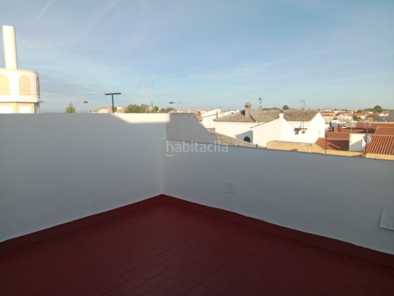 Foto d9166908-8ea7-4c69-bd57-1552d8888fa2. Pis amb aparcament a Salteras