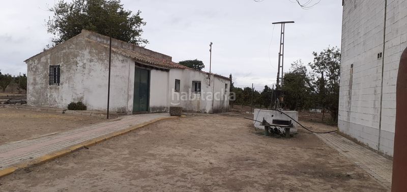 Foto fc450ec2-a394-45b4-8398-73e2cff1245e. Finca rústica a Villanueva del Ariscal