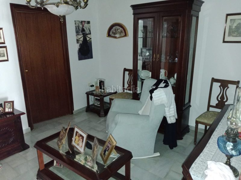 Foto 0d446bed-6ee8-469a-8a37-44bdbbff9191. Casa adossada a Olivares