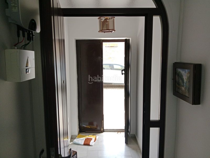 Foto 0d610608-4819-4629-aebe-556a52453116. Casa adossada a Olivares