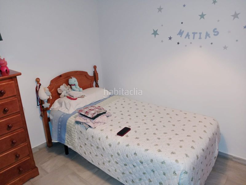 Foto 43c94618-5638-4018-879b-7cc78e407cdc. Casa adossada a Olivares