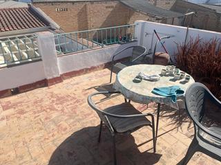 Casa adossada a Albaida del Aljarafe. Oportunidad de casa en albaida