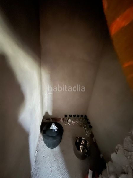 Foto a2102e62-f879-4ad8-9128-39e08f562a89. Masia amb aparcament a Olivares