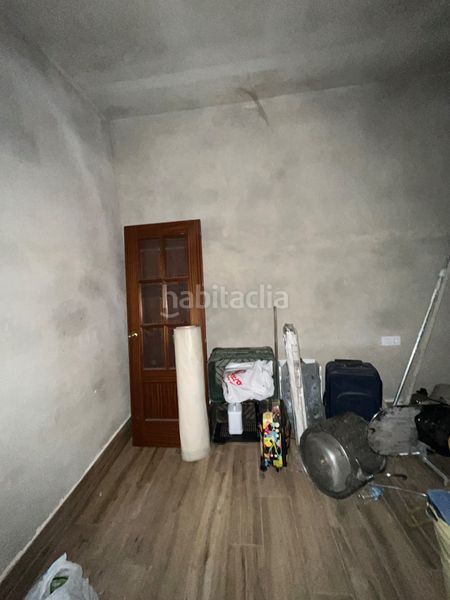 Foto d98447e8-ba45-4188-b935-81a4f24344fd. Masia amb aparcament a Olivares