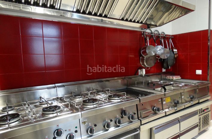 Foto 0325cabb-08e4-4a29-9238-3e46e4560483. Xalet amb piscina a Aracena