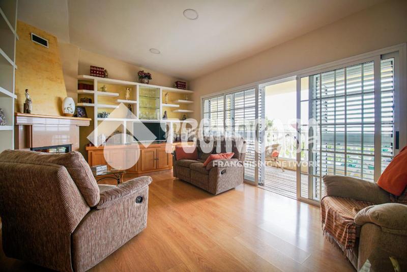 Foto 5160c96e-4512-46a9-900c-e1152e52e546. Casa  en venta en Santa Catalina Tacoronte