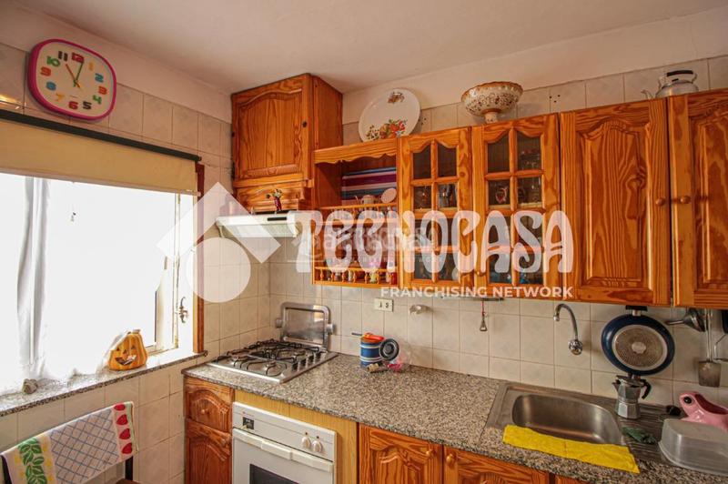 Foto f6608814-0a37-4427-97d5-bf09e458c1a8. Casa aparellada a Tacoronte - los naranjeros Tacoronte