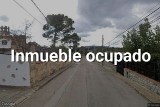 Pis  Calle montserrat, parcela  (font del bosc)