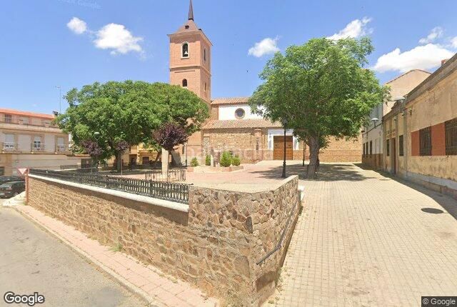 Foto 235893e5-fa7d-49a7-8e41-897d06749767. Casa adossada a Malagón