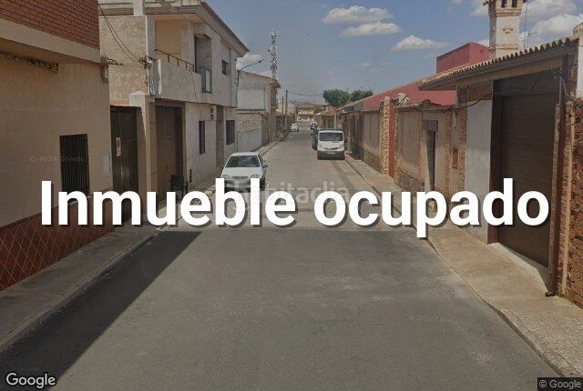 Foto e0ee5ef0-9417-43c4-b895-4d658cc6d43e. Casa adossada a Malagón