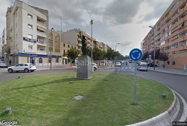 Foto cdbb557c-da51-4de0-98ac-15dd59b935bb. Pis amb aparcament a Almendralejo