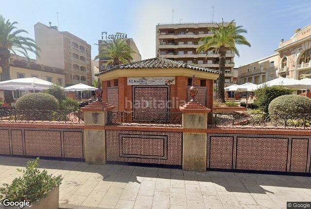 Foto f5888d2b-7163-4fbc-a815-5770eee58ace. Pis amb aparcament a Almendralejo