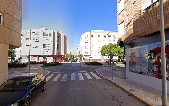 Foto d1212a88-2d68-466e-ab73-ff6bf9ca0f2b. Pis amb aparcament a Plaza de la Luz Ejido (El)