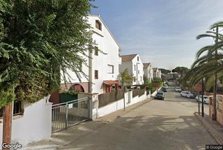 Etagenwohnung  Av pins dels