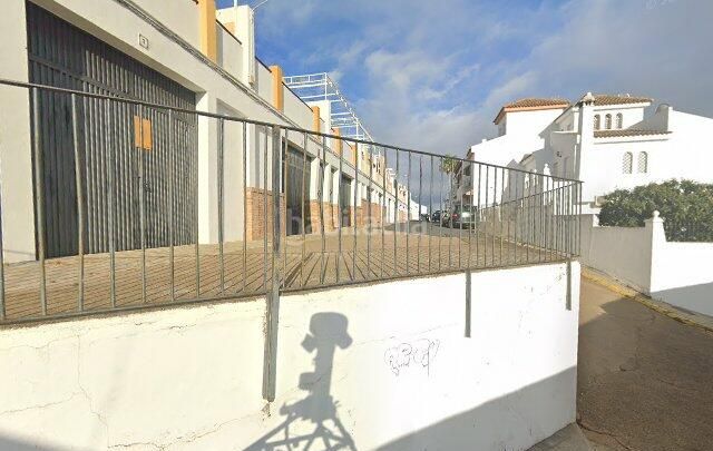 Foto 42a180c6-b266-4016-bd99-d6d9f9192b53. Chalet en Ayamonte ciudad Ayamonte