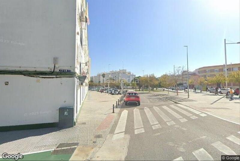 Foto 3d736d59-293d-4b1f-a429-f48e1dcb5eda. Flat in astilleros - la paz - loreto - el corte inglés Cádiz