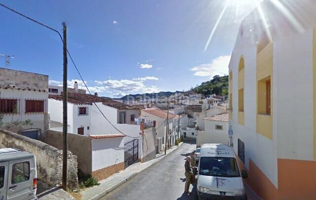 Foto b2ebf7f1-cd13-47a4-ba7c-e5e89c46745e. Casa adossada a Lubrín