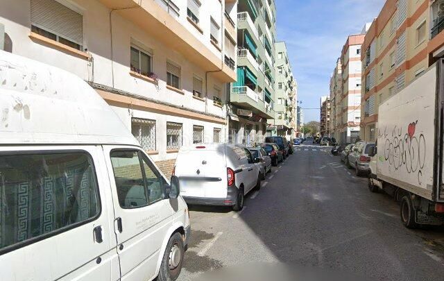 Foto edf6faf7-171f-45fb-978b-5d83637aea82. Pis a Llevant Reus