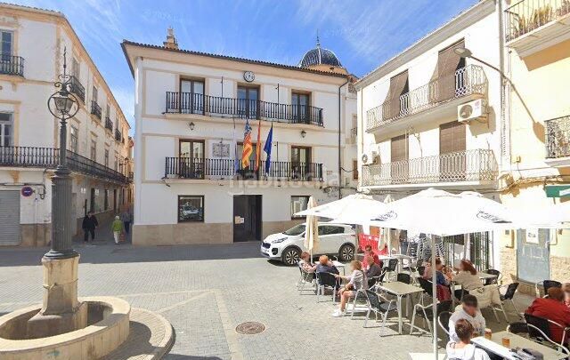 Foto a732e2b1-e4b1-4f34-89a4-01cbfd8d73d8. Casa adossada a Pedralba