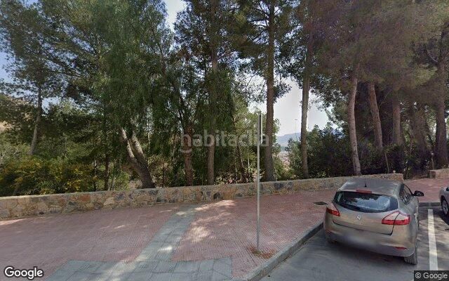 Foto f99d032d-eb03-44b8-821d-dba2e655fe5f. Casa adossada a Mula