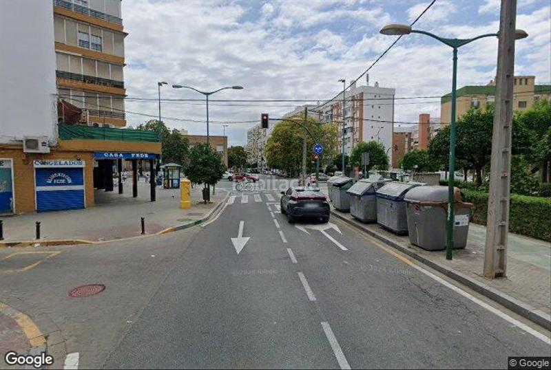 Foto 656bdf7f-cbc6-496f-bca6-5e89479f2871. Piso en El Torrejón - El Cerezo Sevilla