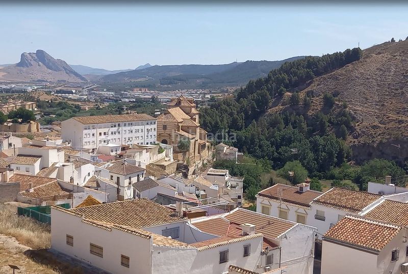 Foto d0aa6ee2-ab84-40c0-9d52-f1571570c735. Pis a Cueva de Menga Antequera