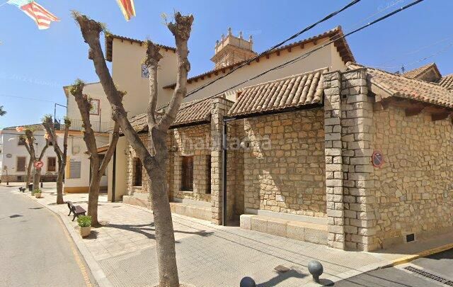 Foto 970a6985-a934-40dd-94c0-9a0fff8d2dc3. Casa adossada a Macastre