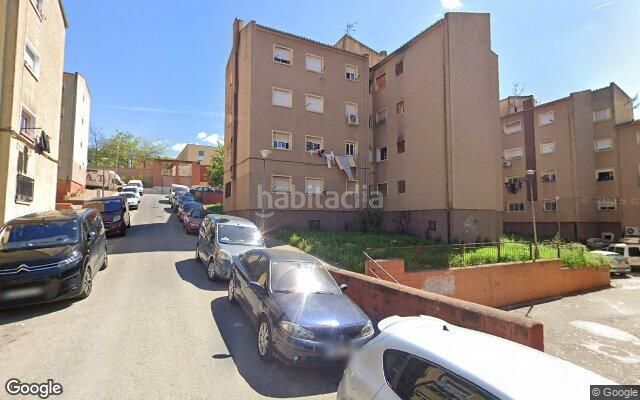 Foto 5c01f733-5b18-42f4-9496-7868542873f4. Pis a Vila - roja Girona