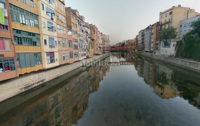 Foto e7719feb-5389-48d4-8040-1529c031043e. Pis a Vila - roja Girona
