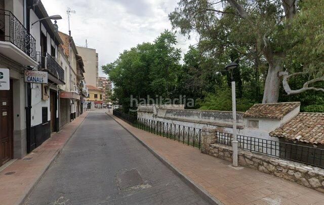 Foto 877bec7e-a23c-423e-95ee-8db417596dde. Pis a Canals
