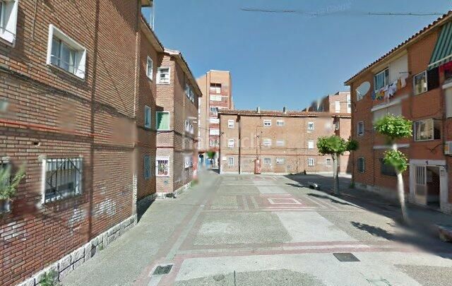 Foto c98865cc-e07e-4d7c-8d09-1cf2cbb8fabb. Pis a Delicias Valladolid