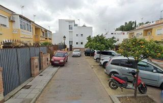 Chalet  Cl huelva